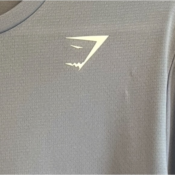 Gymshark Men's violet Short Sleeve Tee - Picture 4 of 4